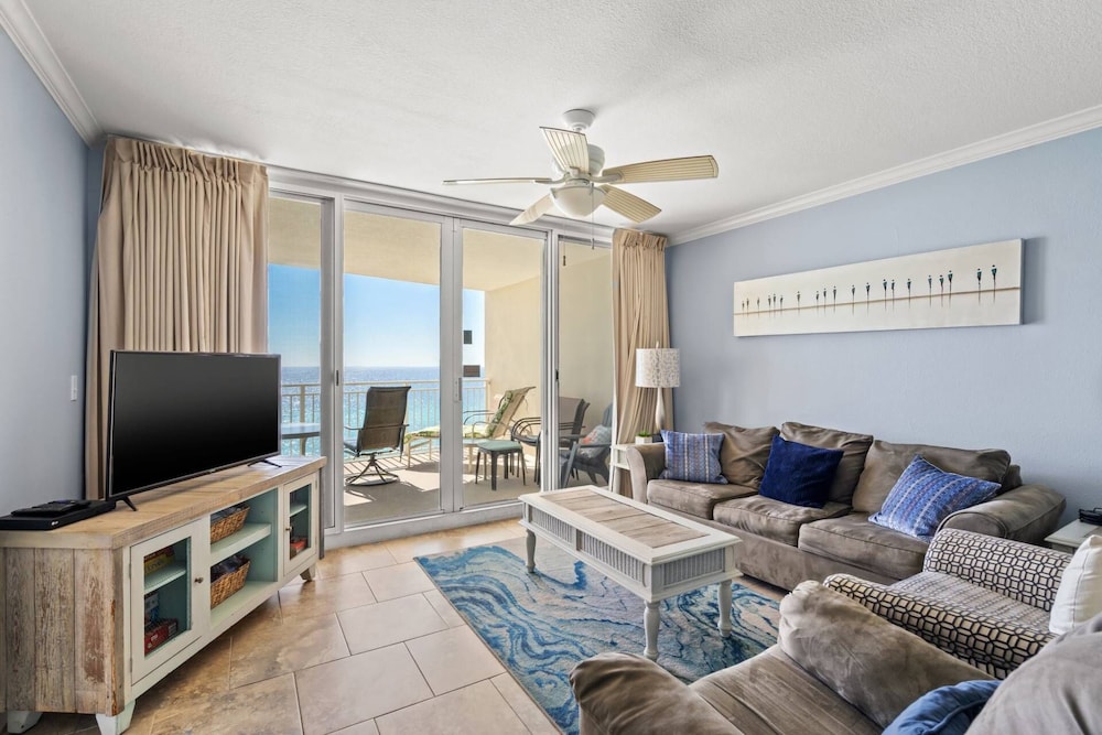 Emerald Beach Resort by iTrip Panama City Beach
