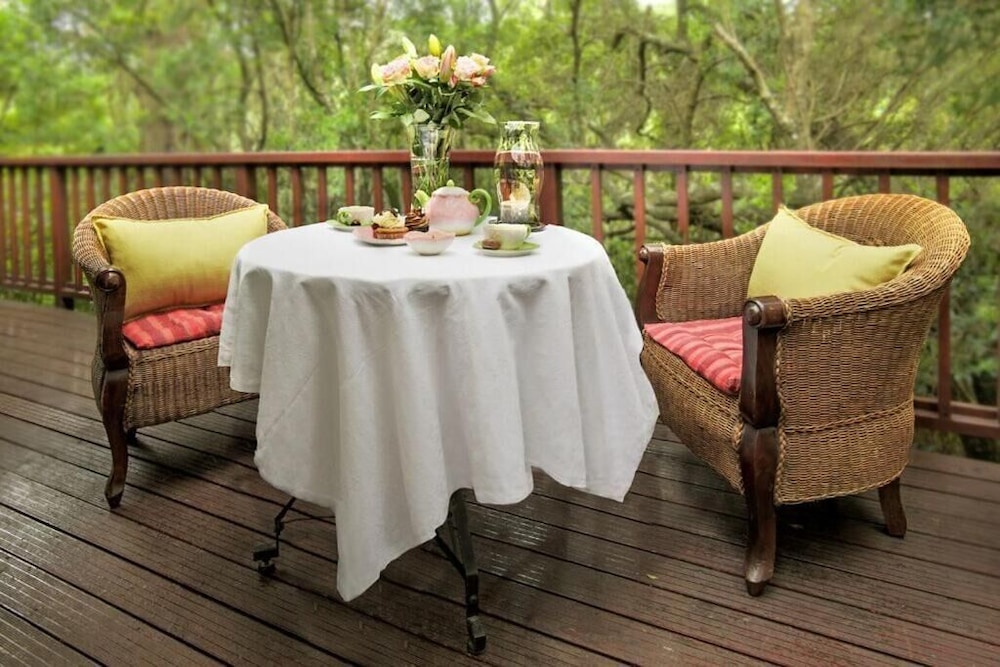 Hotel The Loerie Hide - Image 1