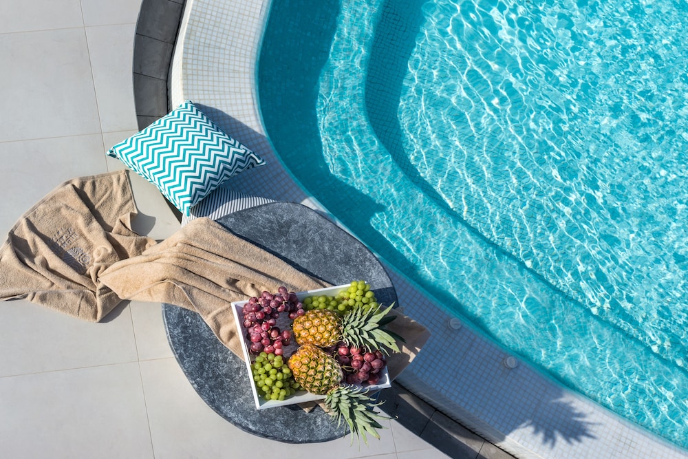 Elements of Caldera Suites