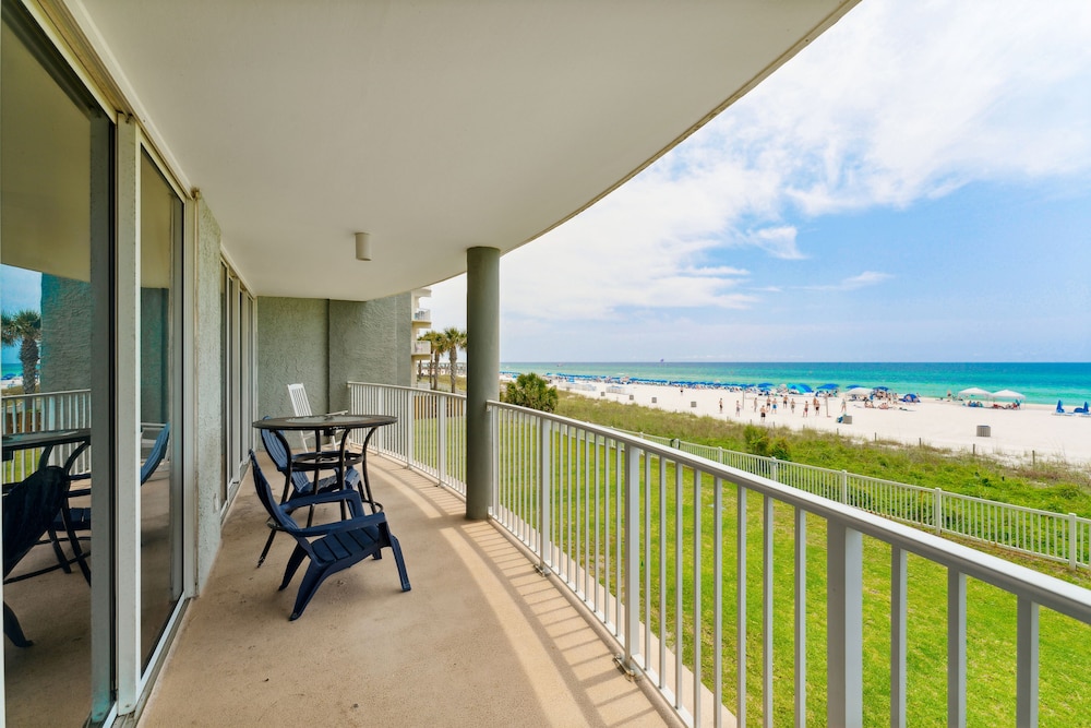Long Beach by Book That Condo