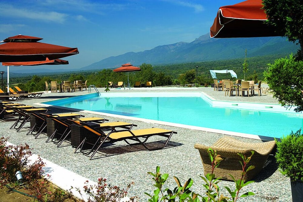 Refanidis Natural Luxury Hotel