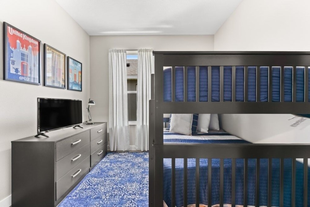 4br Resort Villa W/ Pool & Spa Close To Disney 4 Bedroom Villa