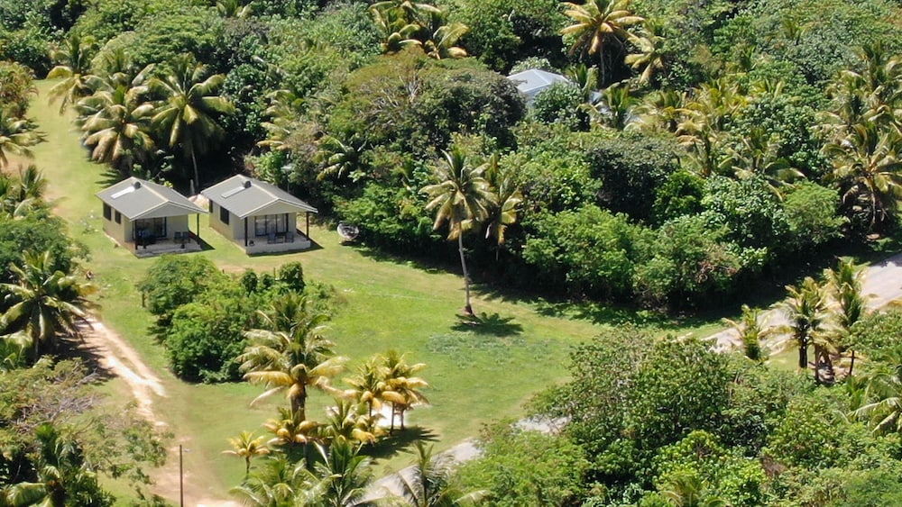Petite Hatava