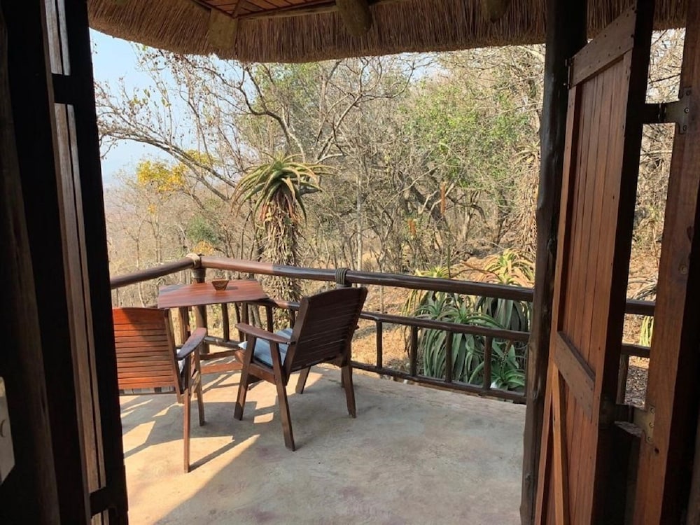 Shayamoya Tiger Fishing and Game Lodge