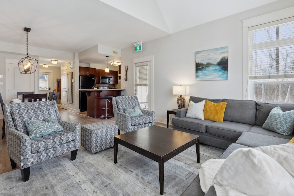 Rivergrass Condos
