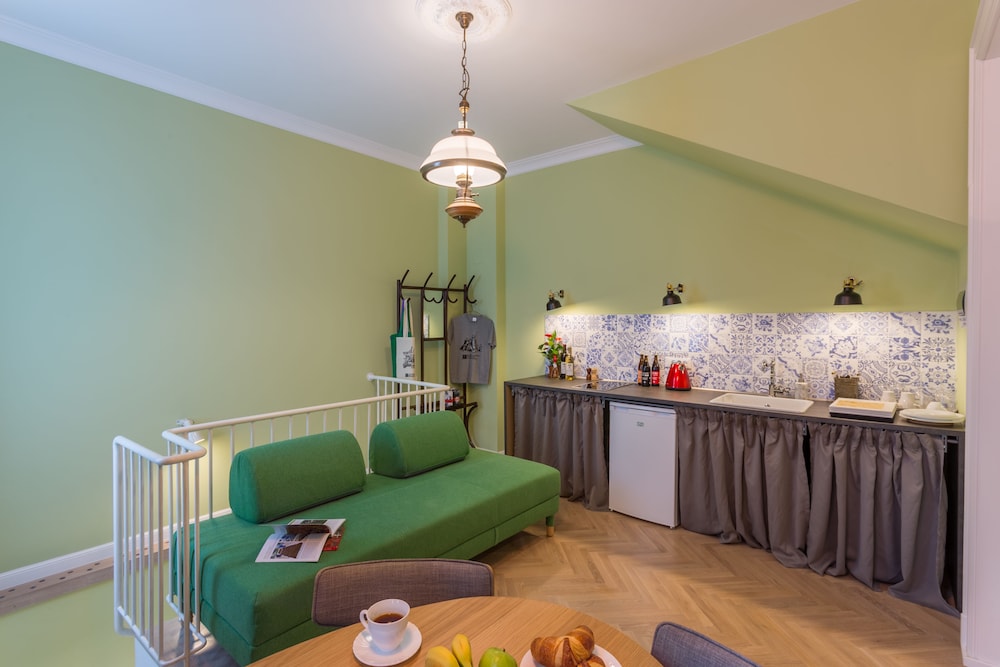 Good Living Bucharest