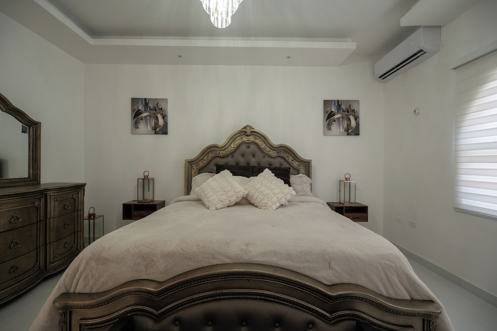 Tuscany Sun Villa at Legacy Townhouse view 2