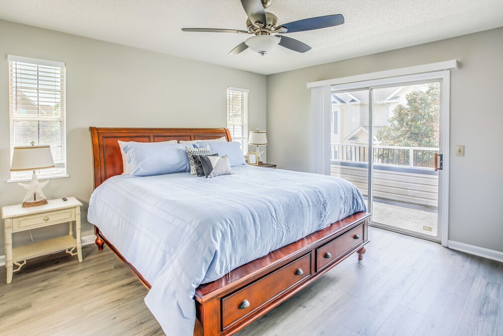 Myrtle Beach Home Near Dunes Golf and Beach Club! view 2