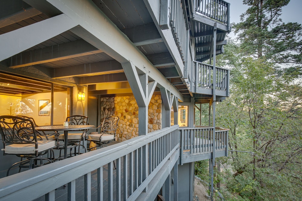 3 Decks, Game Room + Views: Lake Arrowhead Home! view 5