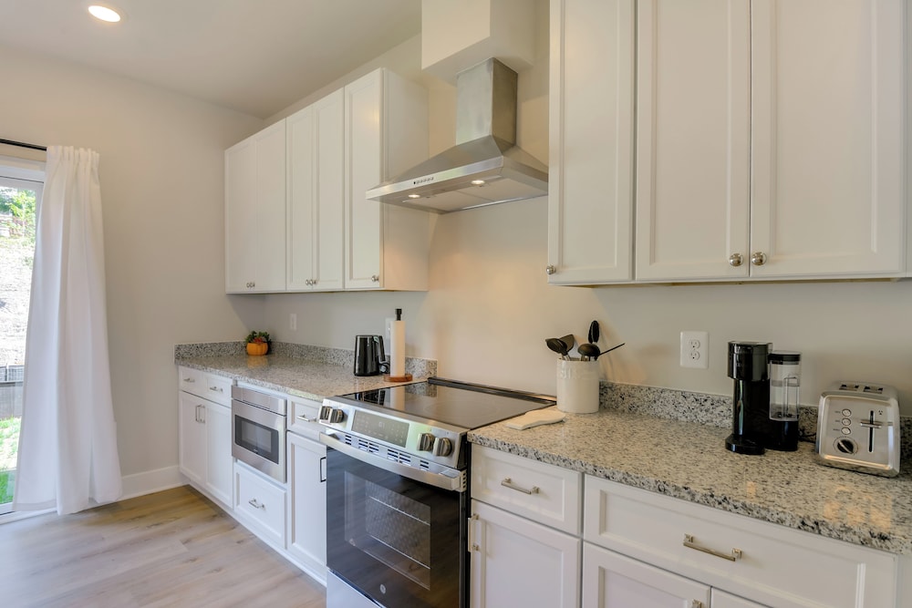 Modern Gem Near Historic Annapolis & Naval Academy