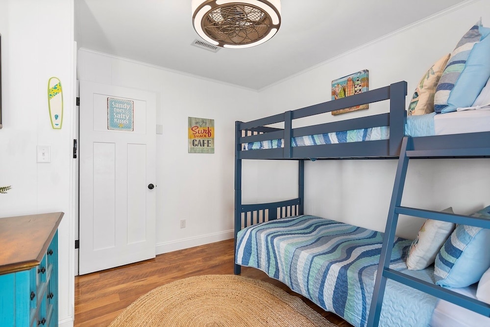 The Marlin House / 143 Marlin Drive 3 Bedroom Home