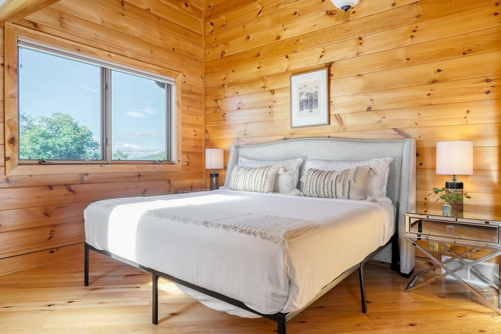 Chester by Avantstay Amazing Views, Secluded Home, A True City Escape! view 3