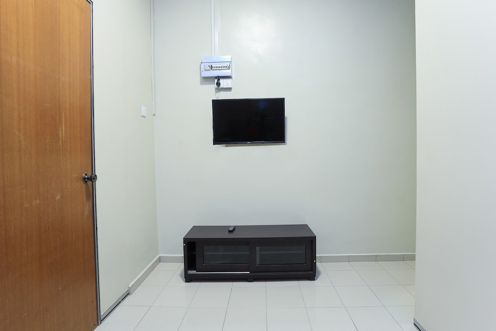 OYO HOME 90244 Dkeris 2bhk Apartment photo 7