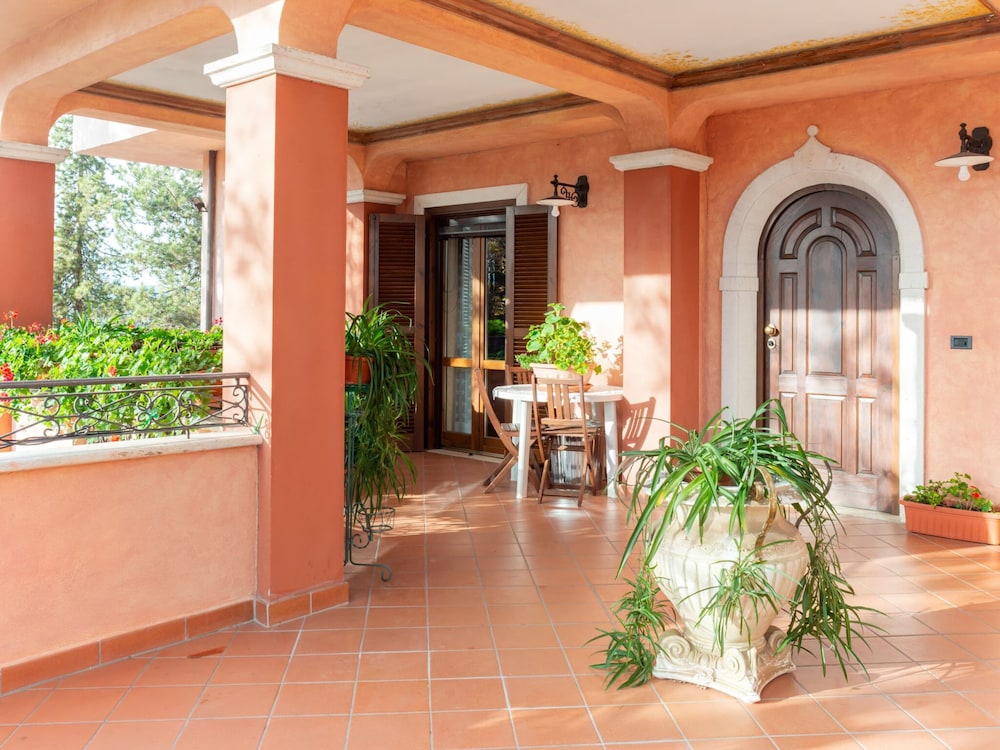 Villa in Tagliacozzo With Pool and Nature view 3