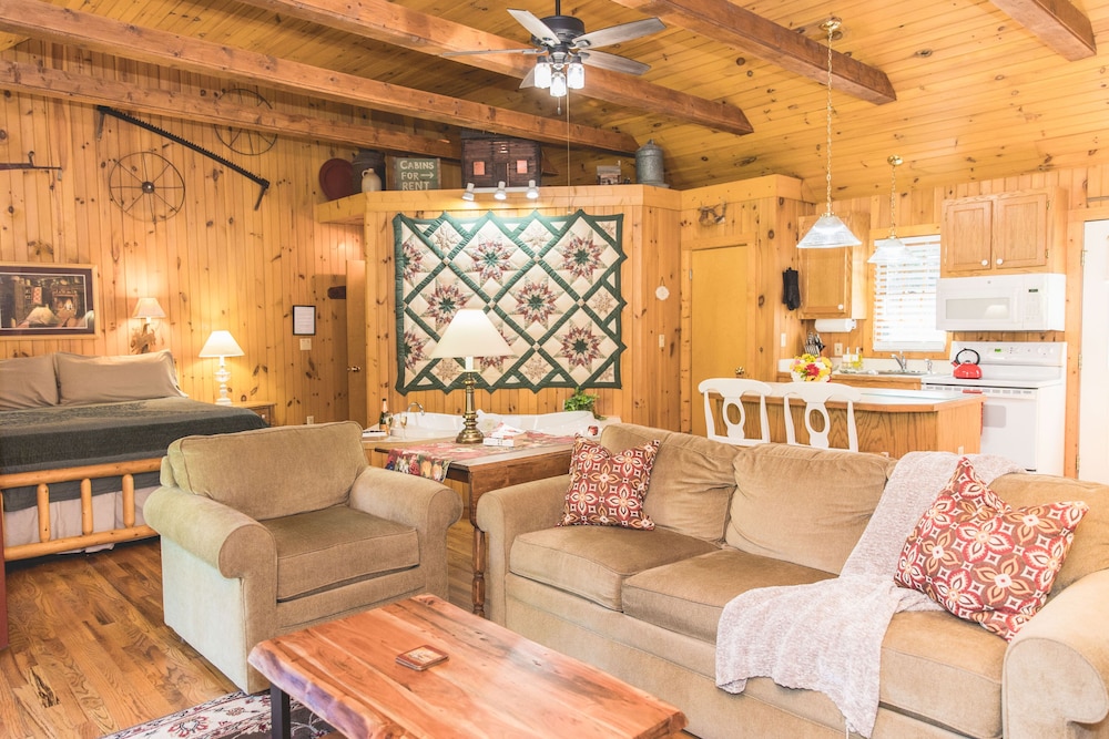 Autumn Ridge Cottages
