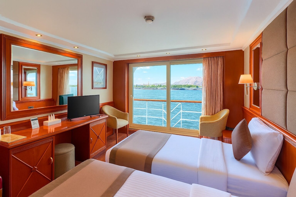 Nile Cruise Royal Queen 1 every Friday from Aswan 3 nights and every Monday from Luxor 4 nights