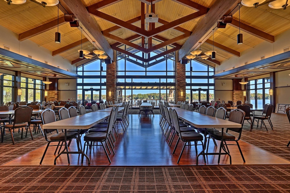 meeting & event spaces