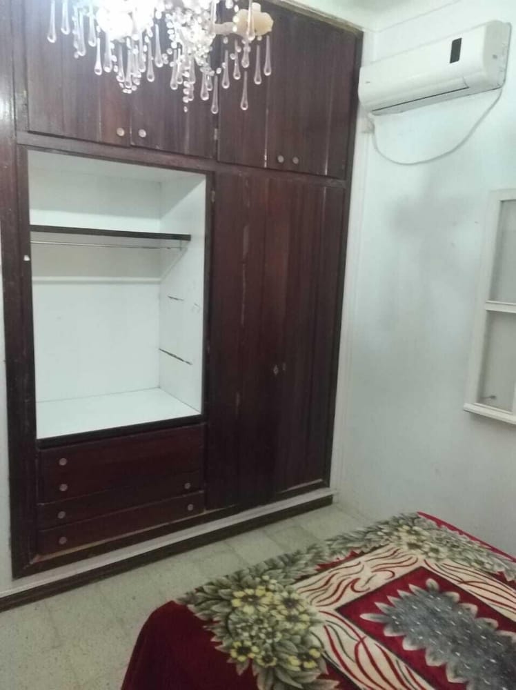 AliWali Room near Airport Tunis Carthage