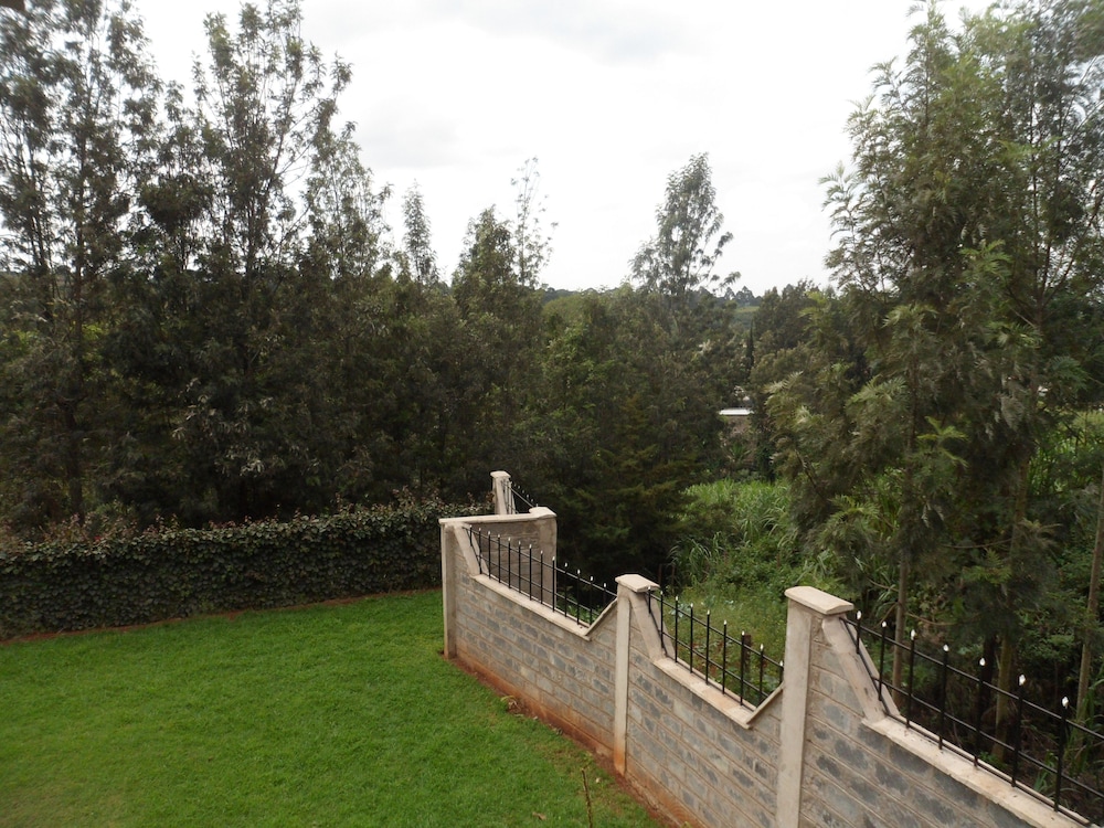 Kuniville Guest House