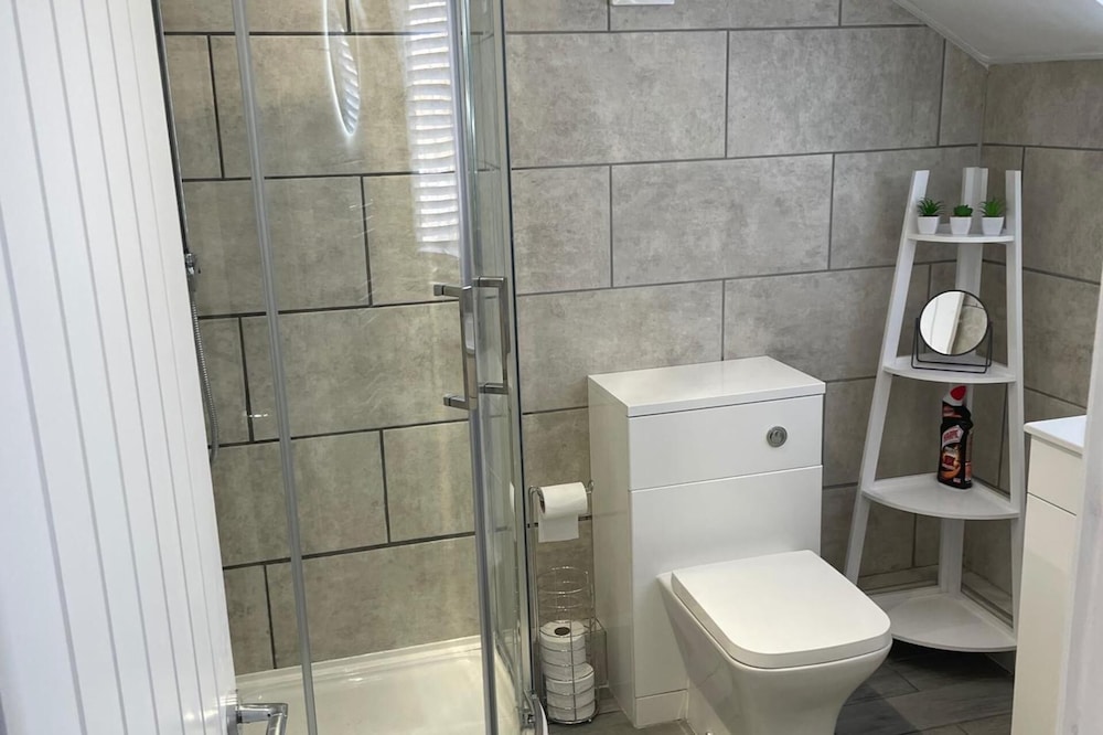 Sheffield Blissful Retreat - 3 Bedroom House
