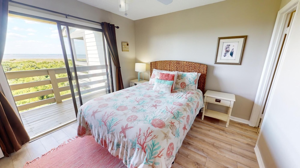 Lighthouse Point 2 by Tybee Vacation Rentals