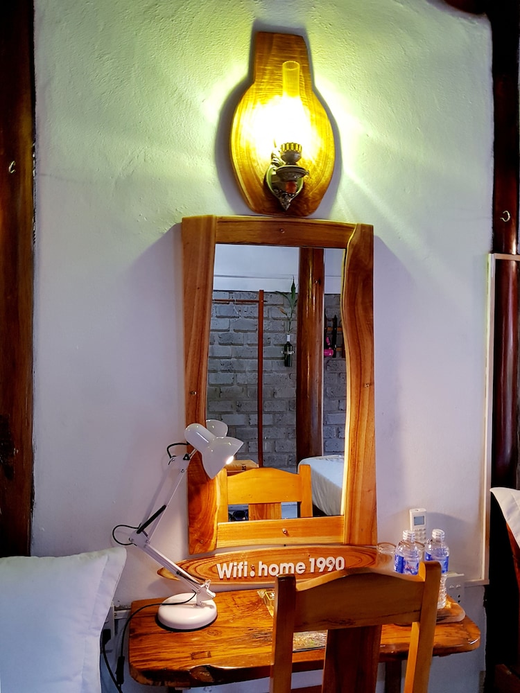 Highway 20 Homestay