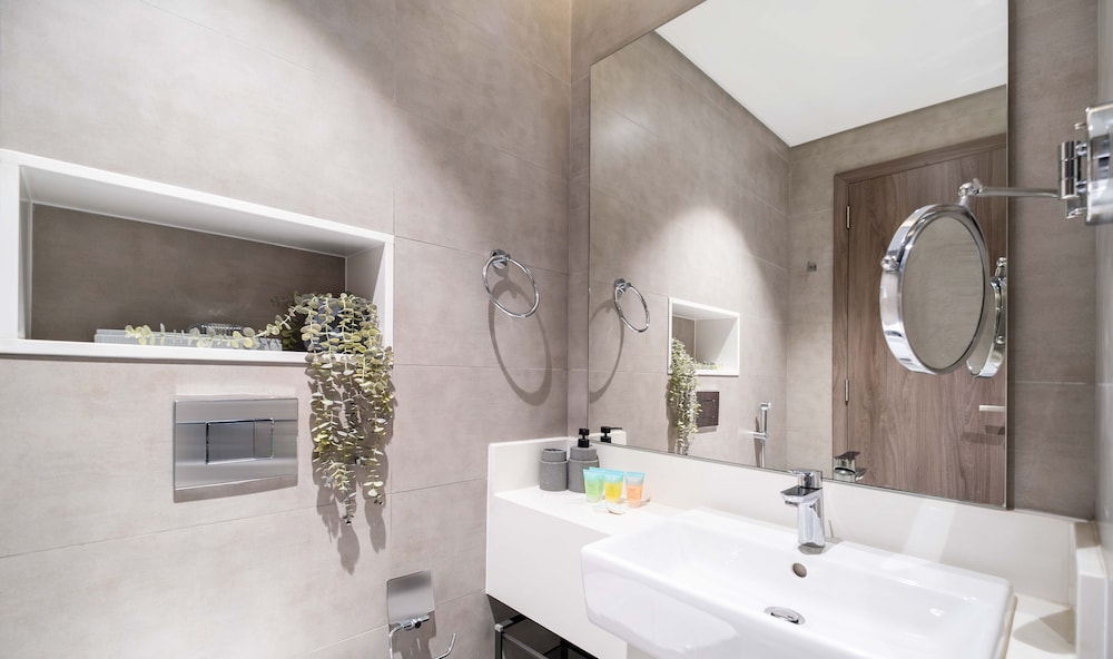 LUX The District One Lagoon View Suite