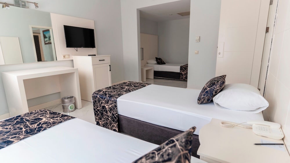 Rox Royal Otel - Her Şey Dahil - Image 9
