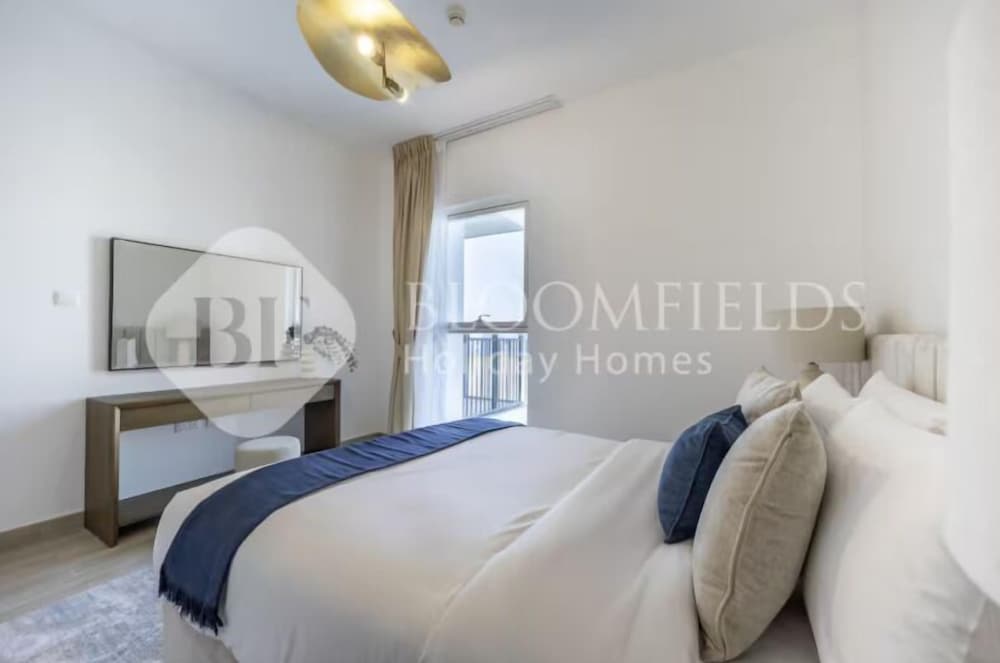 720 Bloomfields Luxuries 1Br Water Edge