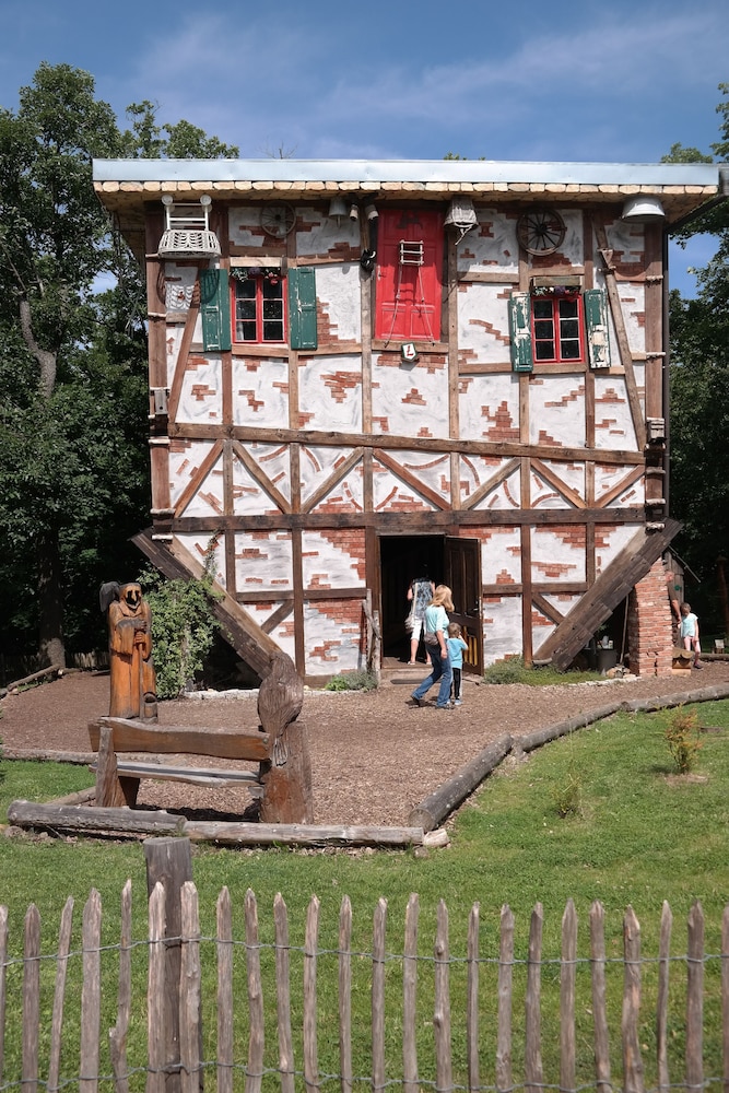 Photo 25