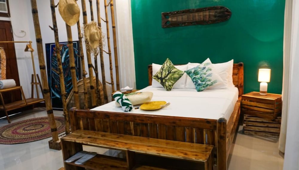La Colonial Resort