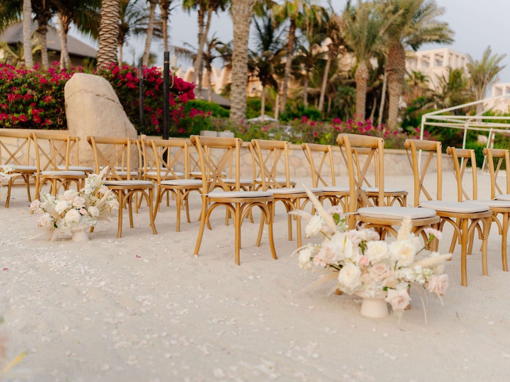 Sofitel Dubai The Palm Resort & Spa
