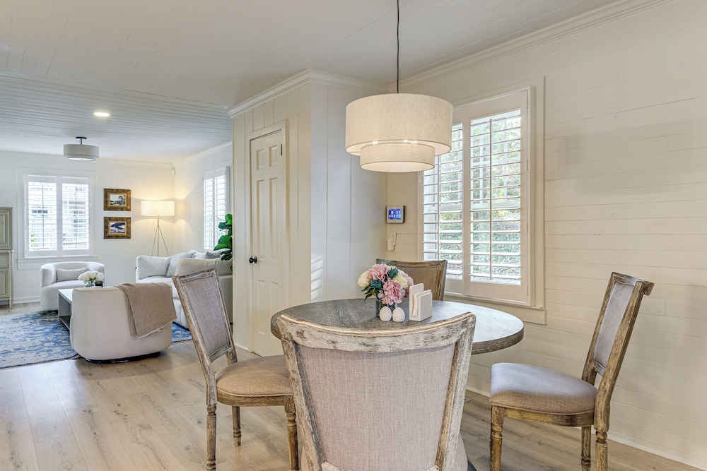 Walk Downtown & Canton Street: Roswell Retreat!
