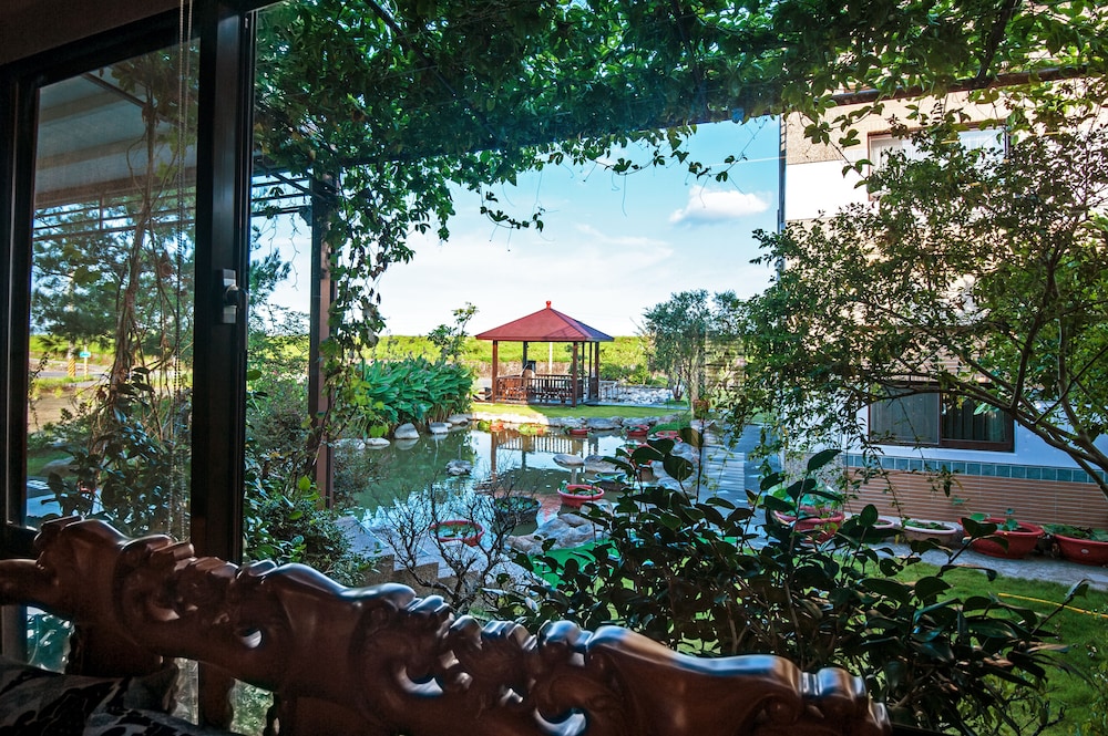 Riverbank B&B
