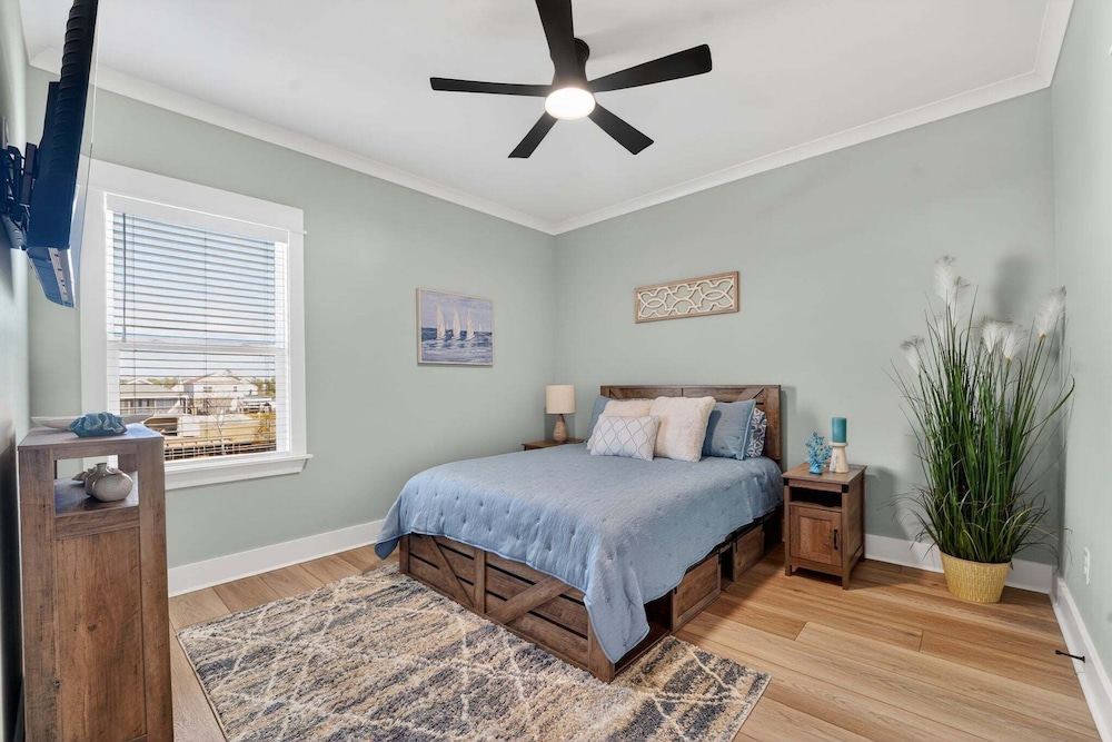 Bayou Bay Breeze 4 Bedroom Home