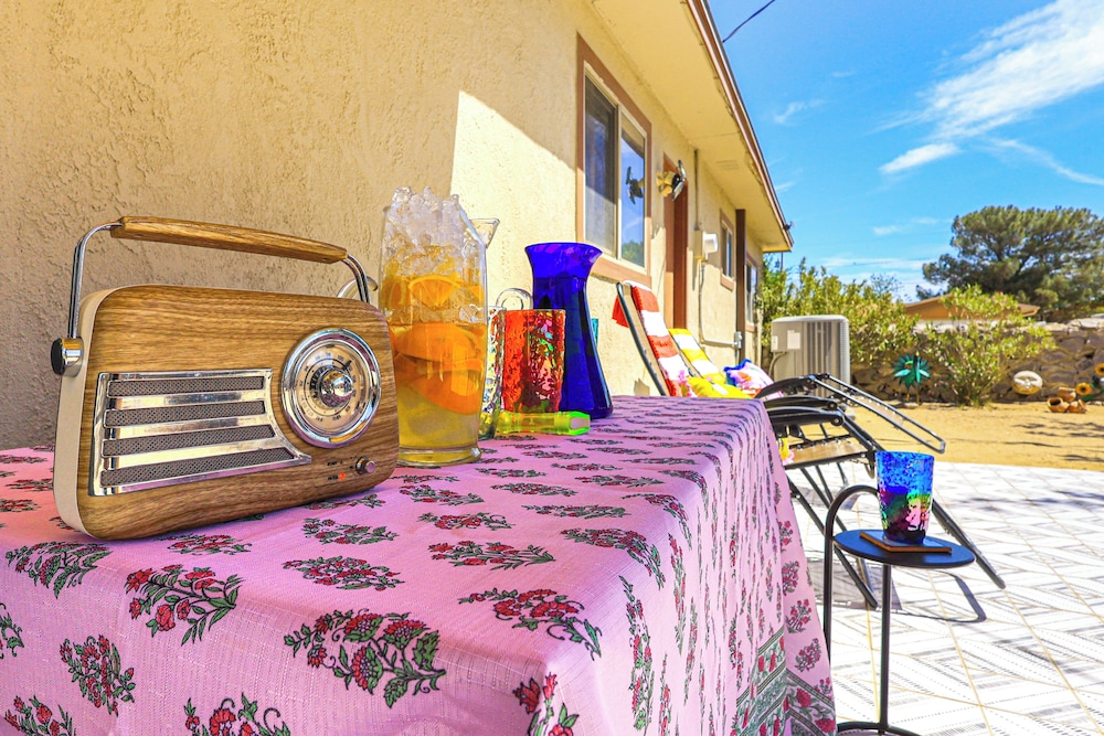 13 Mi to Organ Mountains: Las Cruces Getaway!