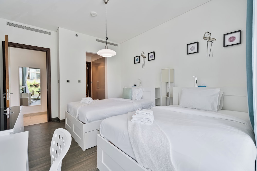 PVH - Serene 2BR - Sobha Hartland Greens
