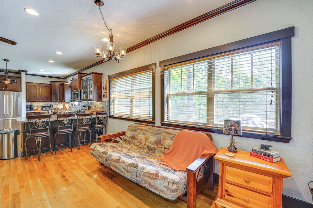 Hot Tub Soaks & Outdoor Fun: Fayetteville Cabin