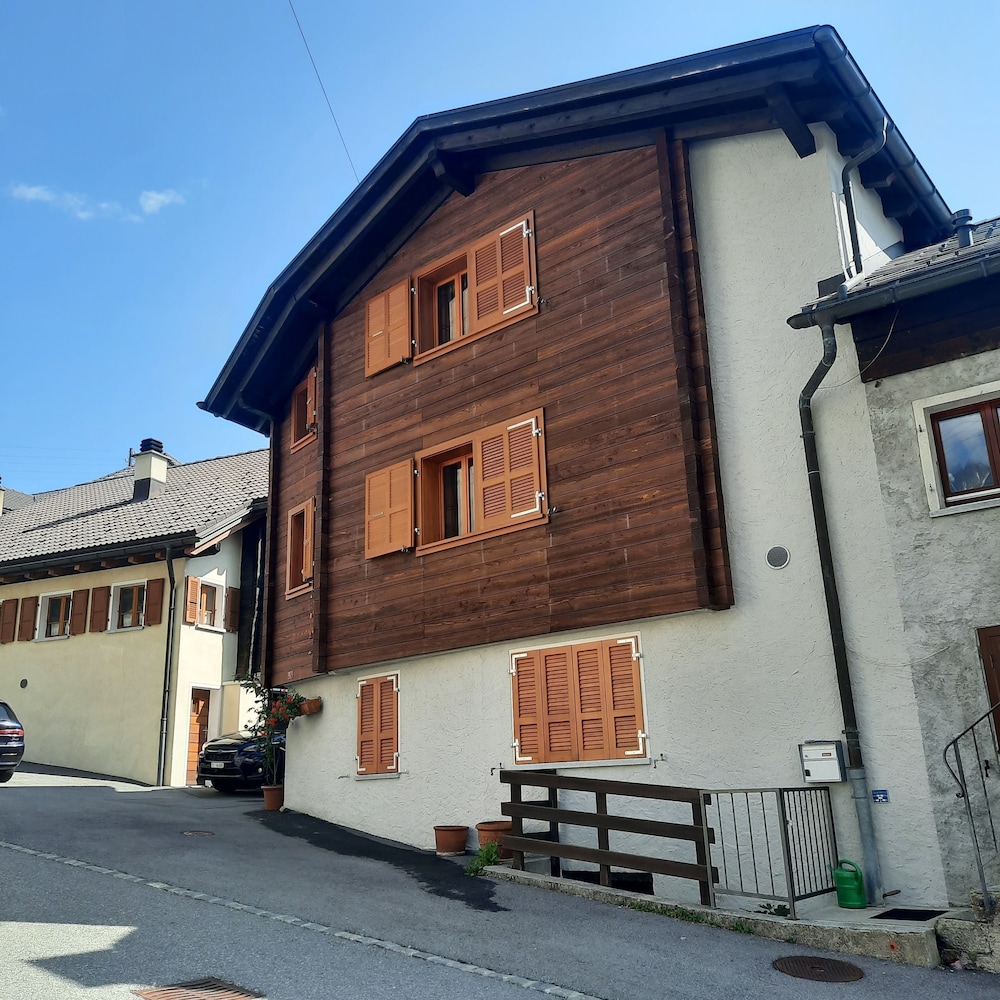 Photo 36