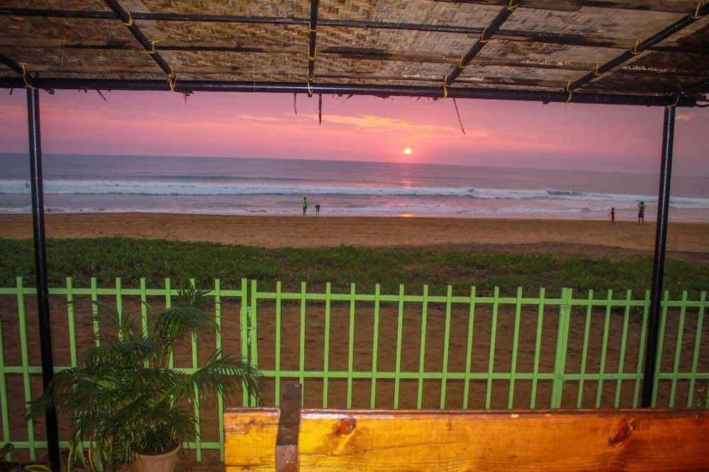 Sami Beach Huts view 2