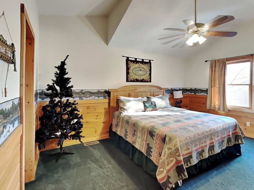 Cub's Crossing by Jackson Mountain Rentals