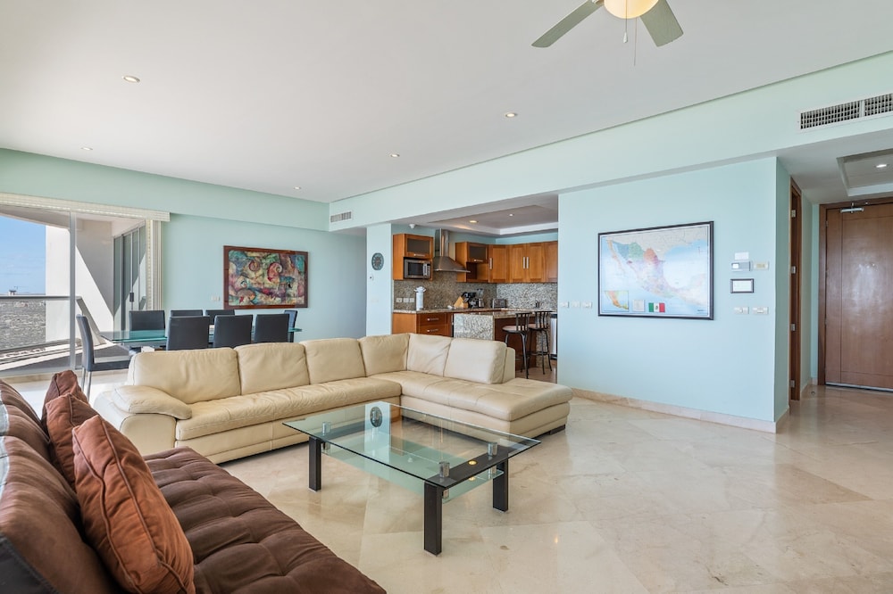 Luna Blanca 0801-2BR by Kivoya