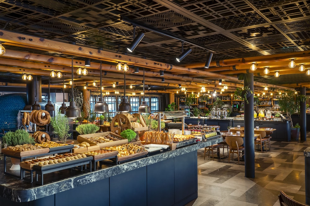 Novotel İstanbul Boğazı - Image 79