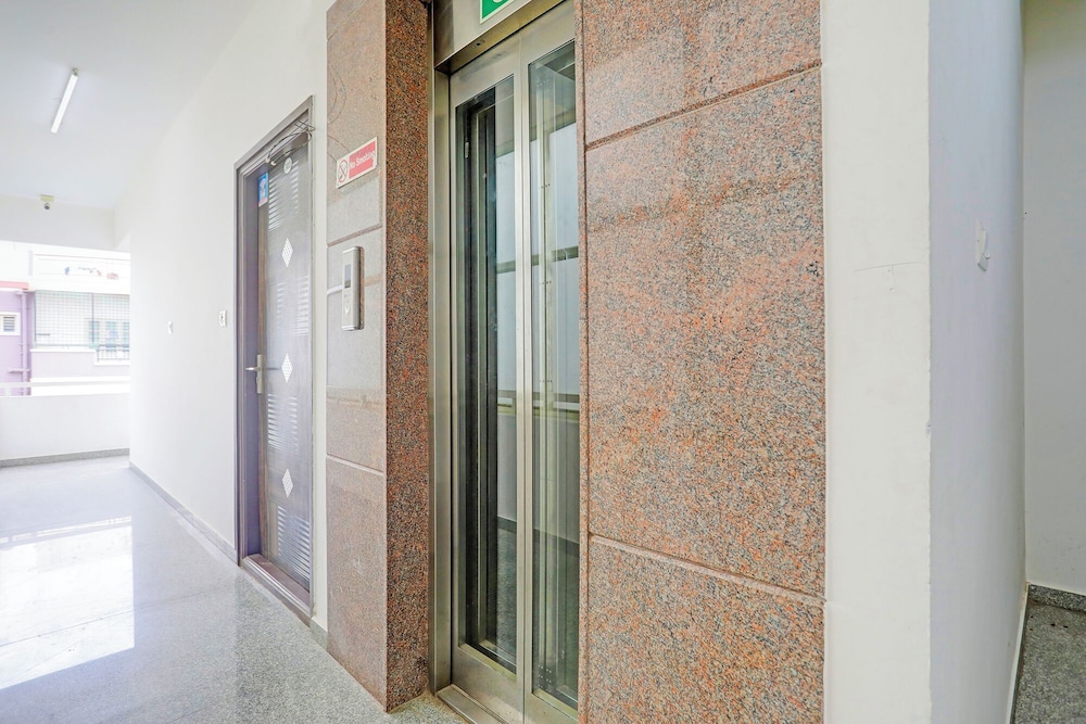 FabHotel Balaji Luxury - Near Jakkur Cross, Manyata Tech Park