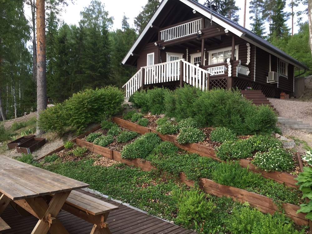 Kesäpesä