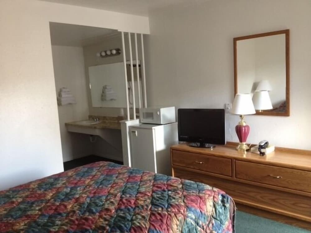 Town House Motel