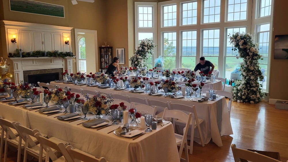 Leesburg Vacations - The Manor at Courtland Farm - Property Image 3