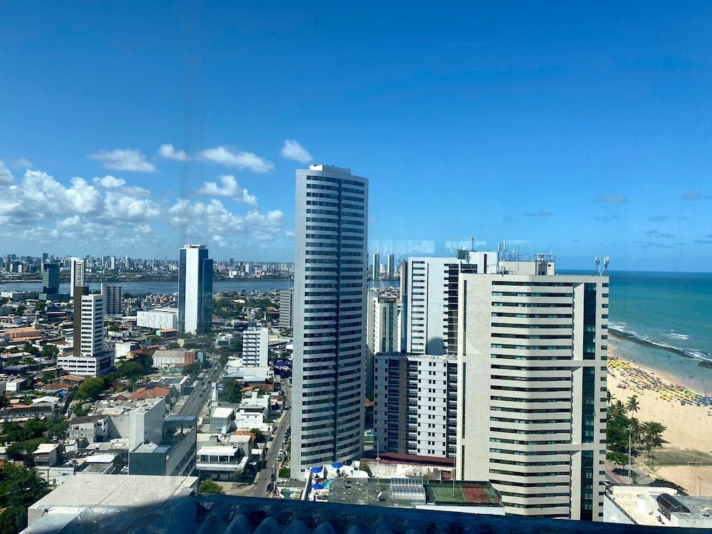 HY Beach Flats