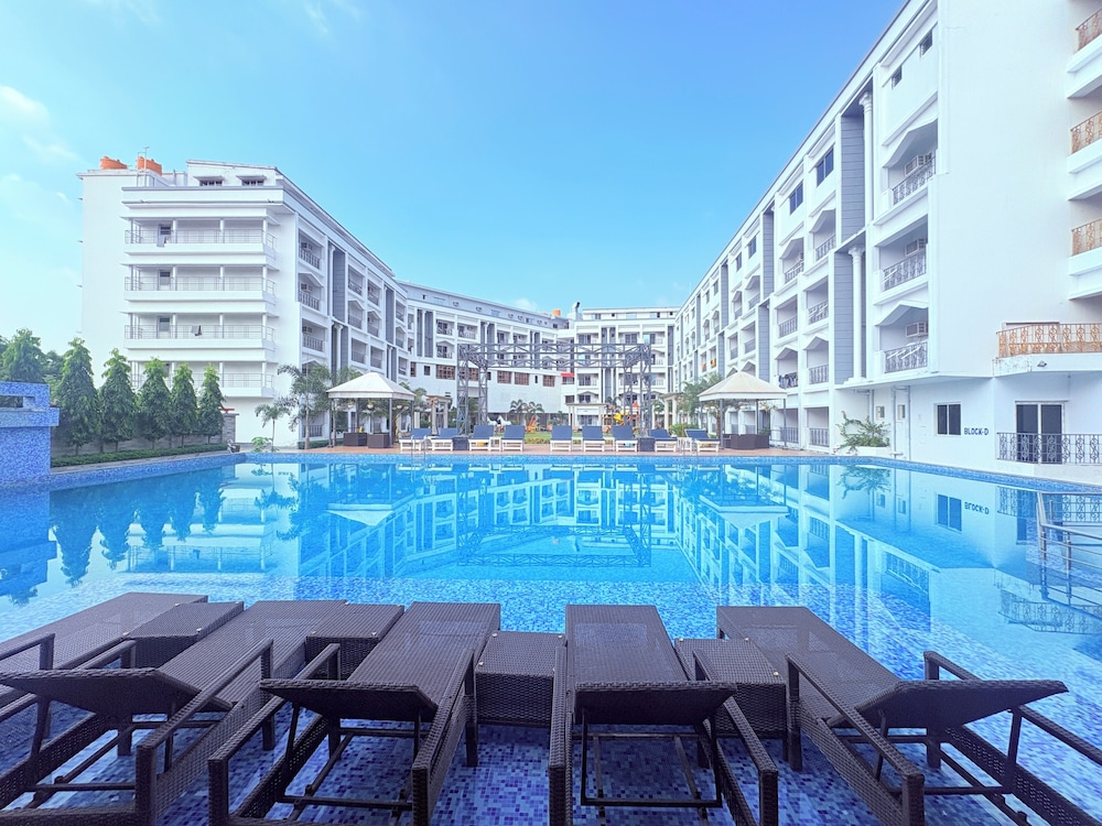 Hotel Jairam Way Bay
