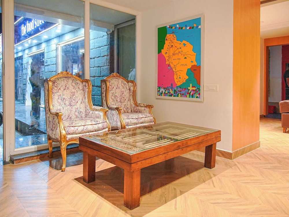 Click Hotel Bhuntar,Kullu-Bhuntar Airport